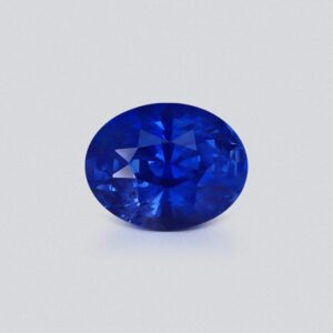 Cornflower Blue sapphire in oval cut 7.24 carats, Sri Lanka